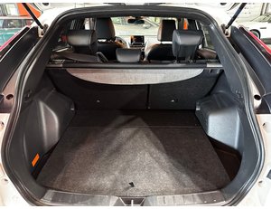 
										MITSUBISHI ECLIPSE CROSS 2.4 PHEV KAITEKI AUTO 4WD full									