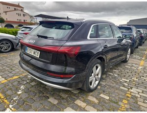 
										AUDI E-TRON ADVANCED 55 QUATTRO full									
