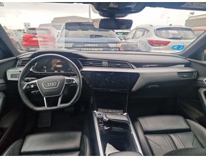 
										AUDI E-TRON ADVANCED 55 QUATTRO full									