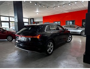 
										AUDI E-TRON ADVANCED 55 QUATTRO full									