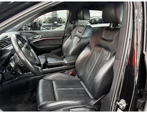 
										AUDI E-TRON ADVANCED 55 QUATTRO full									