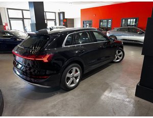 
										AUDI E-TRON ADVANCED 55 QUATTRO full									