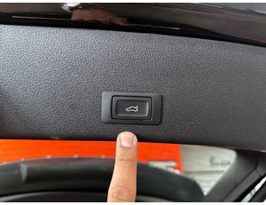 
										AUDI E-TRON ADVANCED 55 QUATTRO full									