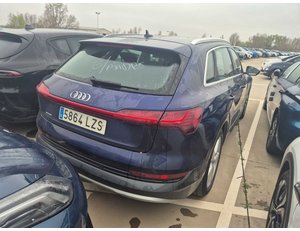 
										AUDI E-TRON ADVANCED 55 QUATTRO full									