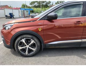 
										PEUGEOT 3008 PURETECH 132KW (180CV) EAT8 GT LINE full									