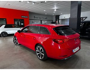 
										SEAT LEON 1.5 ETSI 110KW DSG-7 S&S FR GO L full									