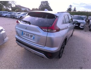 
										MITSUBISHI ECLIPSE CROSS 2.4 PHEV KAITEKI AUTO 4WD full									