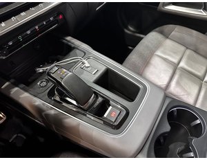 
										CITROEN C5 AIRCROSS 225 E-EAT8 SHINE PACK full									