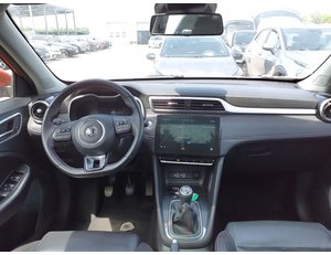 
										MG ZS 1.0T LUXURY full									