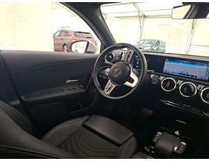 
										MERCEDES BENZ CLASE A MERCEDES A 250 E full									