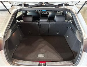 
										MERCEDES BENZ CLASE A MERCEDES A 250 E full									