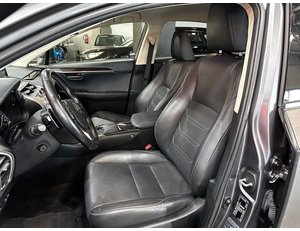 
										LEXUS NX 2.5 300H LUXURY 4WD full									