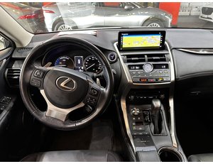 
										LEXUS NX 2.5 300H LUXURY 4WD full									