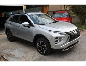 
										MITSUBISHI ECLIPSE CROSS 2.4 PHEV KAITEKI AUTO 4WD full									