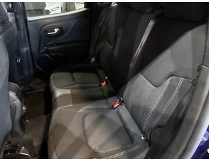 
										JEEP RENEGADE S 1.3 PHEV 177KW (240CV) AT AWD full									