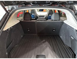 
										LYNK & CO 01 1.5 PHEV 6.6KW full									
