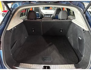
										LYNK & CO 01 1.5 PHEV 6.6KW full									