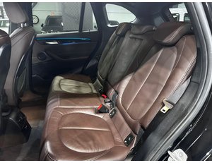 
										BMW X1 XDRIVE25E full									