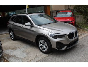 
										BMW X1 XDRIVE25E full									
