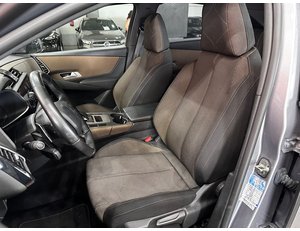 
										DS DS 7 AUTOMOBILES 7 1.6 E-TENSE 225 PERFORMANCE LINE AUTO full									