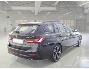 
										BMW SERIE 3 330E XDRIVE TOURING full									