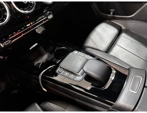 
										MERCEDES BENZ CLASE A MERCEDES SEDAN A 250 E full									