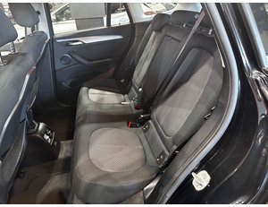 
										BMW X1 XDRIVE25E full									