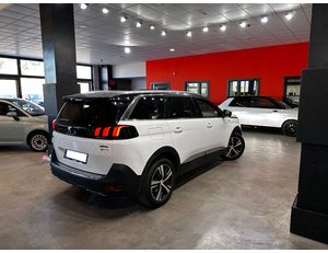 
										PEUGEOT 5008 GT-LINE BLUEHDI 96KW (130CV) S&S EAT8 full									
