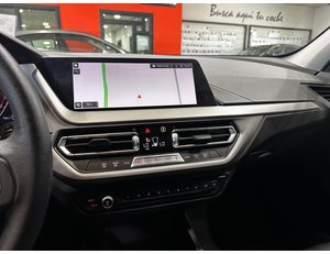 
										BMW SERIE 1 118I full									