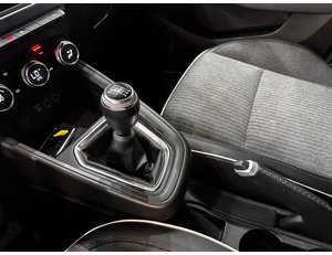 
										RENAULT CLIO RS LINE TCE 67 KW (91CV) full									