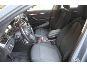 
										BMW X2 XDRIVE25E AUTO full									