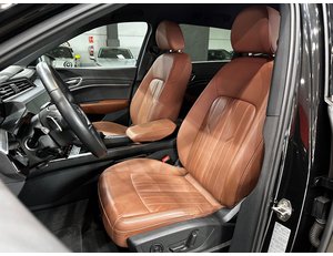 
										AUDI E-TRON 50 QUATTRO full									