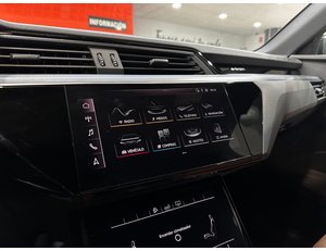 
										AUDI E-TRON 50 QUATTRO full									