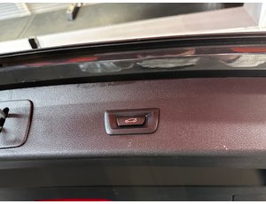 
										BMW X1 XDRIVE25E full									