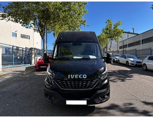 
										IVECO DAILY 2.3D 160CV ZF8 L2H2 full									