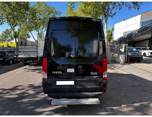 
										IVECO DAILY 2.3D 160CV ZF8 L2H2 full									