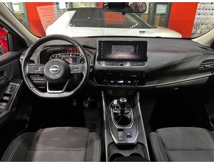 
										NISSAN QASHQAI DIG-T 103KW (140CV) MHEV 4X2 TEKNA full									