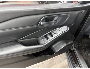 
										NISSAN QASHQAI DIG-T 103KW (140CV) MHEV 4X2 TEKNA full									