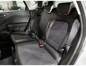 
										RENAULT CAPTUR TECHNO E-TECH PHEV 117KW full									