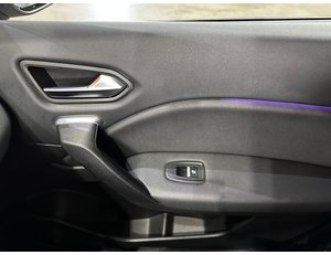 
										RENAULT CAPTUR TECHNO E-TECH PHEV 117KW full									