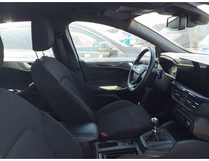 
										FORD FOCUS 1.0 ECOBOOST MHEV 92KW ST-LINE full									