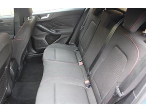 
										FORD FOCUS 1.0 ECOBOOST MHEV 92KW ST-LINE full									
