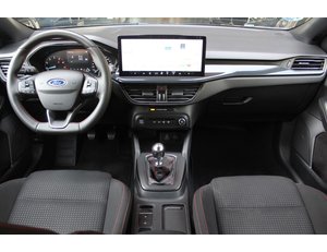 
										FORD FOCUS 1.0 ECOBOOST MHEV 92KW ST-LINE full									