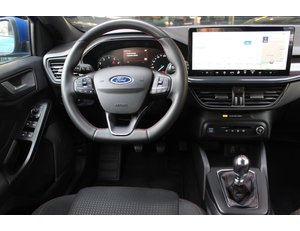 
										FORD FOCUS 1.0 ECOBOOST MHEV 92KW ST-LINE full									