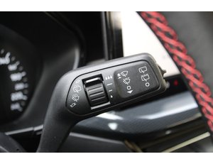 
										FORD FOCUS 1.0 ECOBOOST MHEV 92KW ST-LINE full									