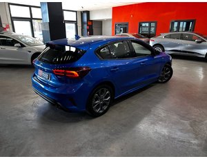 
										FORD FOCUS 1.0 ECOBOOST MHEV 92KW ST-LINE full									