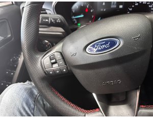 
										FORD FOCUS 1.0 ECOBOOST MHEV 92KW ST-LINE full									