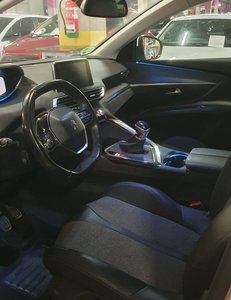 
										PEUGEOT 3008 1.5 BLUEHDI 96KW (130CV) S&S ALLURE full									