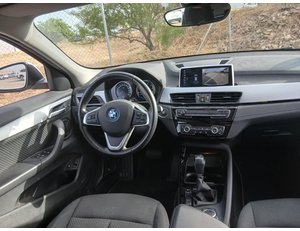 
										BMW X2 XDRIVE25E AUTO full									