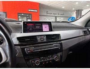 
										BMW X2 XDRIVE25E AUTO full									